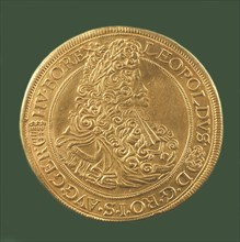Gold coin of King Leoplodo, 1703, head.