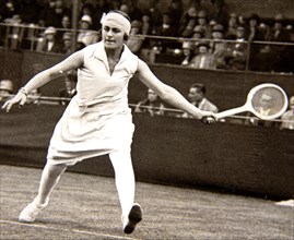 Lily Alvarez (Maria Gonzalez Alvarez) (1905-1998), Spanish tennis player.