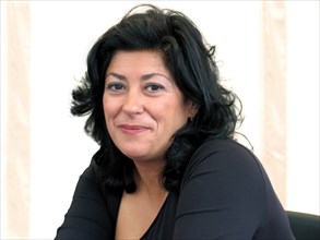Almudena Grandes Hernández (1960 -), Spanish writer.