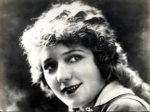Mary Pickford (1893-1979), film actress born in Canada.