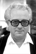 Joaquim Molas i Batllori, (1930 -), Catalan  writer and historian.