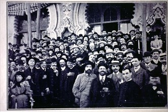 International Congress of the Catalan Language held in Barcelona in 1906, participants at the res?