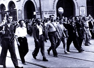 Spanish Civil War, 1936-1939, departure to the Huesca front of the column 'García Oliver', Barcel?