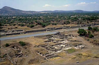 Teotihuacan, 'Palace of the Sun', built during Miccaotli phase (150 to 200 years a.C) at the nort?