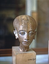 Bust of a daughter of Akhenaten, 1375.C..