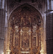 Detail of the main altarpiece of the church of Santiago, made in 1703 by Tomas de la Sierra follo?