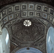 Mudejar coffered ceiling and dome of the church of St. Nicholas of Bari in Madrigal de las Altas ?