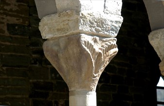 Capital of the cloister of the Monastery of Sant Pere de Casserres.