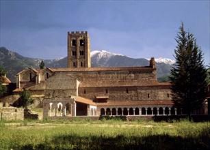 Overview of the Benedictine monastery of Sant Miquel de Cuixa, building founded in the ninth cent?