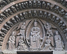 Tympanum of the portal of the church of Santo Domingo de Soria, decorated with the Eternal Father?