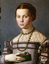 'Girl of the family of the Medici'', by Agnolo di Cosimo Bronzino.