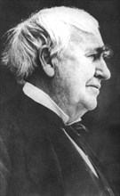 Thomas Alva Edison (Milan, Ohio, 1847-West Orange, New Jersey, 1931), inventor of the phonograph ?