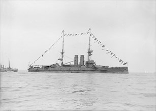 HMS Zealandia, 1913. Creator: Kirk & Sons of Cowes.