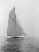 The beautiful 15 Metre class sailing yacht 'Paula III', 1913. Creator: Kirk & Sons of Cowes.