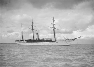 The steam yacht 'Niagara', 1912. Creator: Kirk & Sons of Cowes.