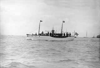 The steam yacht 'Yvonne' under way, 1913. Creator: Kirk & Sons of Cowes.