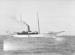 The steam yacht 'Joyeuse', 1914. Creator: Kirk & Sons of Cowes.