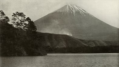 Fuji from Nishi-No-Umi', 1910.