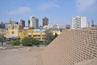 Huaca Huallamarca San Isidro, Lima, Peru, 2015.