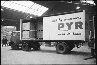 Delivery lorry, Wear Flint Glass Works, Alfred Street, Millfield, Sunderland, 1961