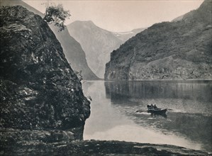 Naeroyfjord', 1914.