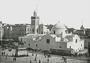The Djama'a al-Djedid, Algiers, Algeria, 1895.