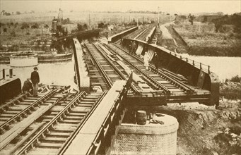 An Electrically Operated Swing Bridge, at Beccles, near Yarmouth (London and North Eastern Railway)