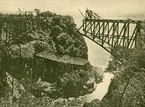 Building the Zambesi Railway Bridge', c1930.