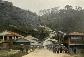 Une Rue A Nunobiki, Pres De Kobe', (A Road in Nunobiki, near Kobe), 1900.