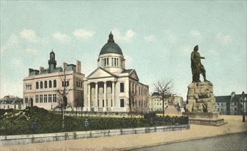Free Library Free S Church & Wallace Statue - Aberdeen', 1900s.