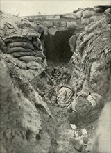 A Captured German Trench', (1919).