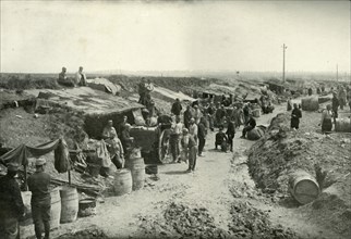 French Field-Service Kitchens Behind the Firing Line', (1919).