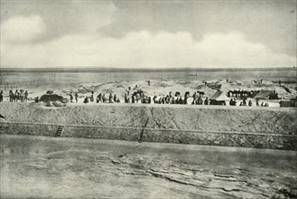 Guarding the Banks of the Suez Canal', (1919).
