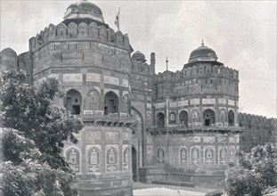 Agra. The Delhi Gate of the Fort', c1910.