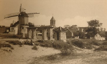 Le vieux Moulin et l'Eglise', (Old Windmill and Church), c1900.