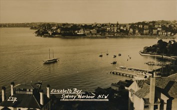 Elizabeth Bay, Sydney Harbour. N.S.W.', .