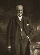Mr W H Smith,1911