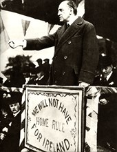 Edward Carson making a speech,1912