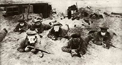 German naval troops wearing respirators, First World War