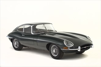 1965 Jaguar E type 4.2  S1 fixed head coupe. Creator: Unknown.