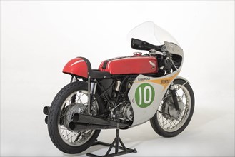 1961 Honda RC162, Mike Hailwood. Creator: Unknown.