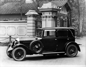 1930 Bentley 4.5 litre Weymann body. Creator: Unknown.