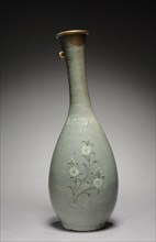 Bottle with Chrysanthemum Design, 1200s-1300s. Creator: Unknown.