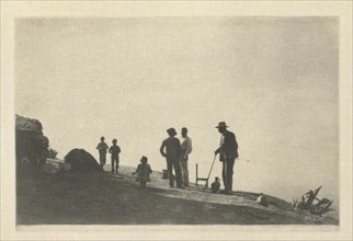 Camera Work: Group on a Hill Road - Granada, 1914. Creator: J. Craig Annan (British, 1864-1946).