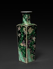 Club-shaped Vase, 1662-1722. Creator: Unknown.