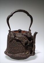 Covered Tea Kettle, Tokugawa Period. Creator: Unknown.