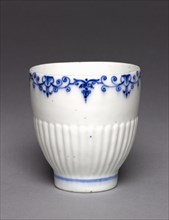 Cup (Tasse), c. 1737. Creator: Mennecy- Villeroy Factory (French).
