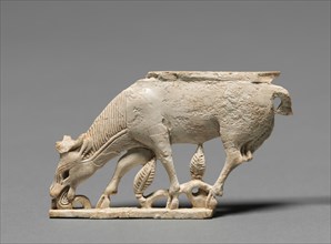 Decorative Plaque: Browsing Stag, 900-800 BC. Creator: Unknown.