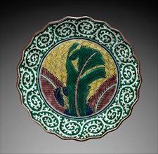 Foliate Dish with Banana Leaf Design: Kutani Ware, 19th Century. Creator: Unknown.