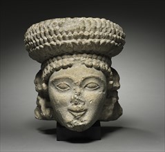 Head, 500-300 BC. Creator: Unknown.